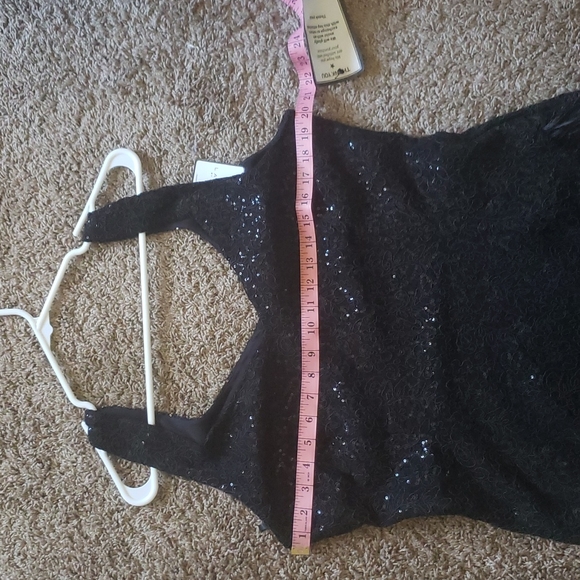 NWT Shelli Segal Elegant LBD w/ Feather Trim sz 16 - Picture 12 of 12